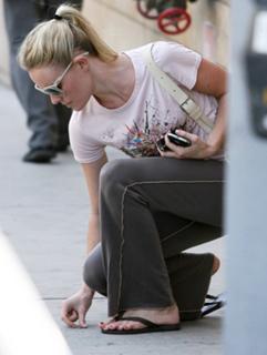 Kate Bosworth feet photo thumbnail