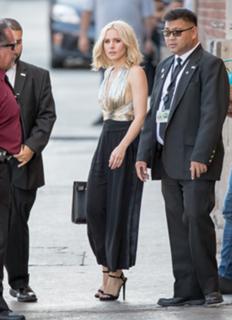 Kristen Bell feet photo thumbnail