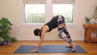 Adriene Mishler feet photo thumbnail