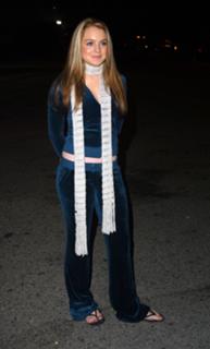 Lindsay Lohan feet photo thumbnail