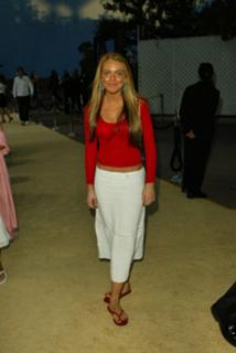Lindsay Lohan feet photo thumbnail