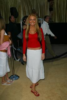 Lindsay Lohan feet photo thumbnail