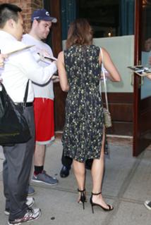 Alicia Vikander feet photo thumbnail