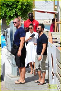 Eva Longoria feet photo thumbnail