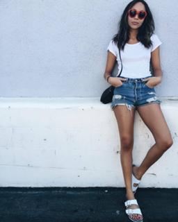Ashley Madekwe feet photo thumbnail