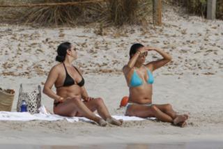 Eva Longoria feet photo thumbnail
