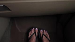 Jenna Ezarik feet photo thumbnail