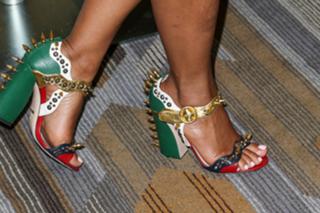 Christina Milian feet photo thumbnail