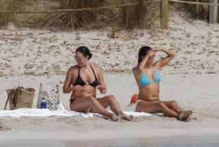 Eva Longoria feet photo thumbnail