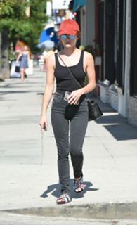 Lucy Hale feet photo thumbnail
