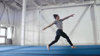 Aly Raisman feet photo thumbnail