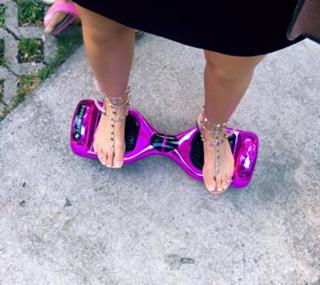 Jelena Karleusa feet photo thumbnail