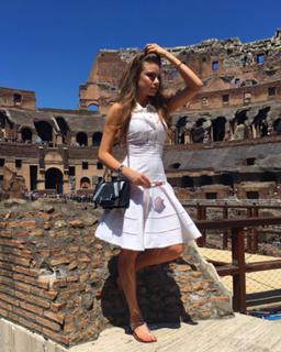 Xenia Tchoumitcheva feet photo thumbnail