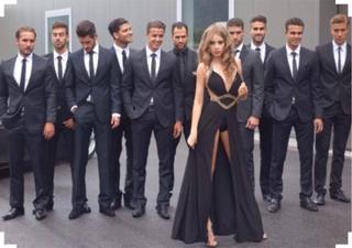 Xenia Tchoumitcheva feet photo thumbnail