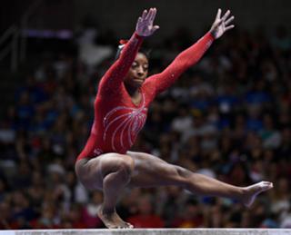 Simone Biles feet photo thumbnail