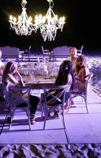 Chloë Grace Moretz feet photo thumbnail