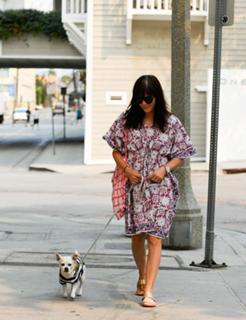 Selma Blair feet photo thumbnail