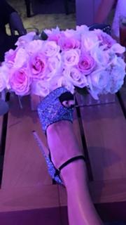 Jennifer Lopez feet photo thumbnail