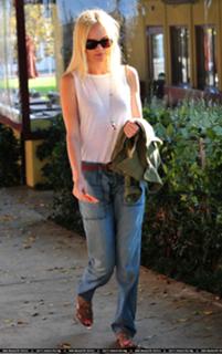 Kate Bosworth feet photo thumbnail
