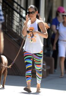 Lucy Liu feet photo thumbnail