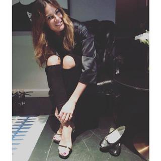 Kelly Bensimon feet photo thumbnail