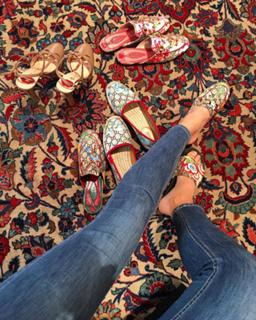 Xenia Tchoumitcheva feet photo thumbnail