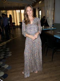 Minka Kelly feet photo thumbnail