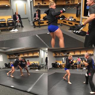 Holly Holm feet photo thumbnail