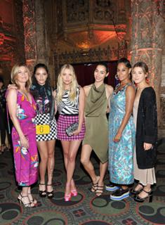 Ashley Benson feet photo thumbnail
