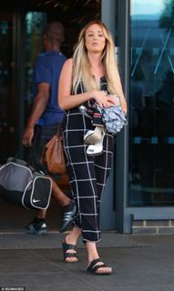 Charlotte Crosby feet photo thumbnail