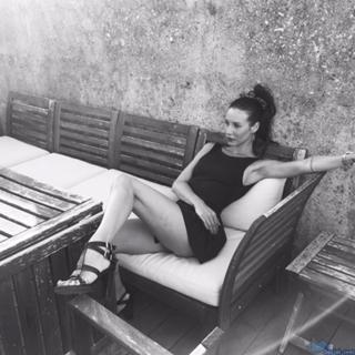 Giorgia Crivello feet photo thumbnail
