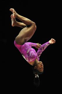 Simone Biles feet photo thumbnail