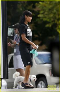 Jada Pinkett Smith feet photo thumbnail