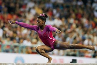 Simone Biles feet photo thumbnail
