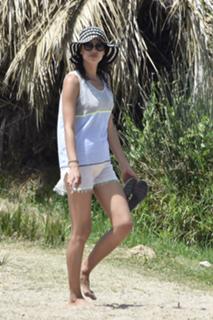 Irina Shayk feet photo thumbnail