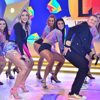 Juliana Salimeni feet photo thumbnail