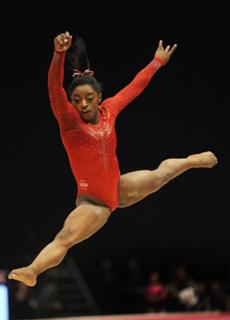 Simone Biles feet photo thumbnail
