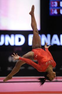 Simone Biles feet photo thumbnail