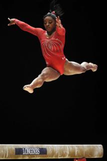 Simone Biles feet photo thumbnail
