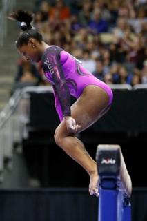 Simone Biles feet photo thumbnail