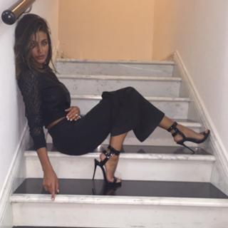Cristina Buccino feet photo thumbnail