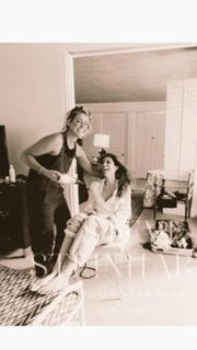 Jamie-Lynn Sigler feet photo thumbnail