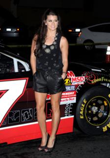 Danica Patrick feet photo thumbnail