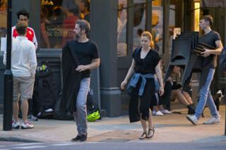 Amy Adams feet photo thumbnail