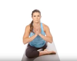 Danica Patrick feet photo thumbnail