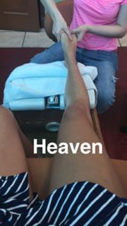 Sara Sampaio feet photo thumbnail