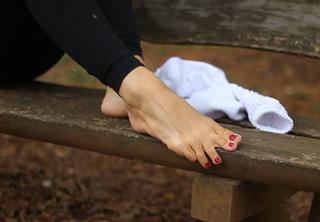 Franciely Freduzeski feet photo thumbnail