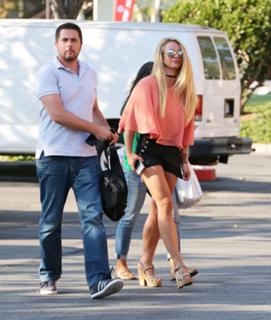 Britney Spears feet photo thumbnail