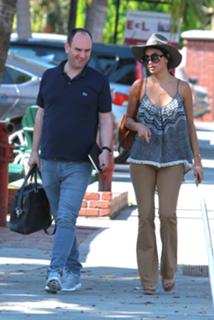 Nicole Scherzinger feet photo thumbnail