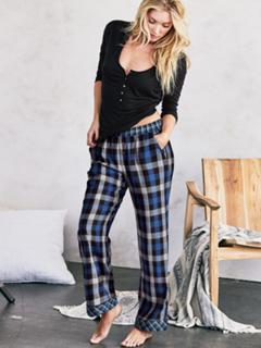 Elsa Hosk feet photo thumbnail